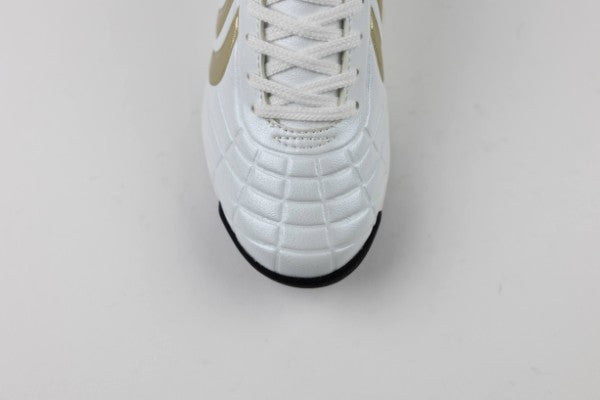 Ligaresta TF Jr. | 2026 Limited Edition "Gold Package" (White/Gold) - Premium Youth Turf Soccer Shoes