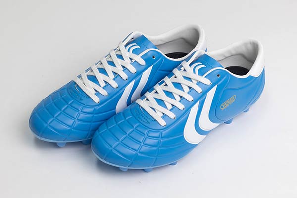 Ligaresta Pro-aw | Premium All-Weather Wide-Fit Soccer Cleats