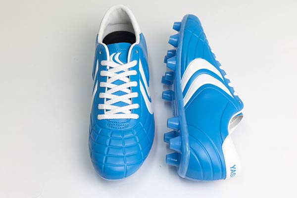 Ligaresta Pro-aw | Premium All-Weather Wide-Fit Soccer Cleats